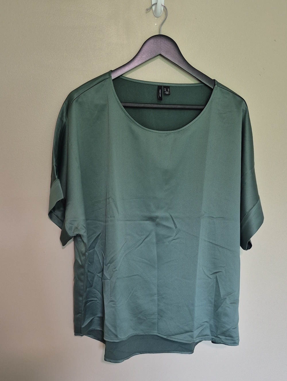 Vero Moda Olive Green Relaxed Scoop Neck Blouse
